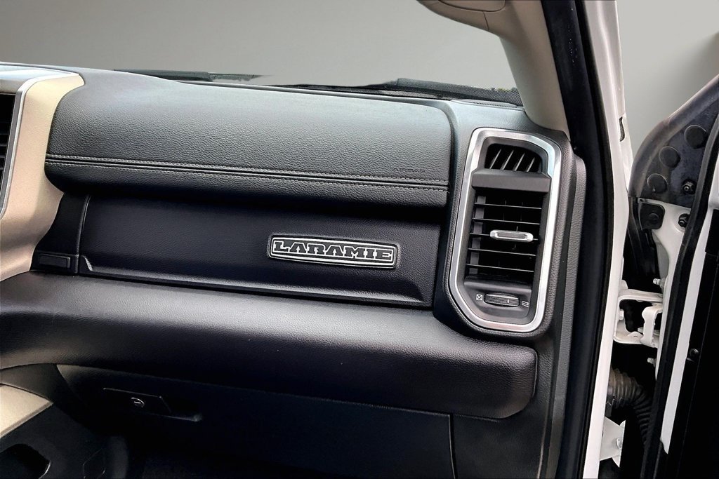 Used 2023 RAM 3500 Laramie AWD/4WD image 26