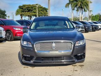Used 2017 Lincoln Continental Select video 2