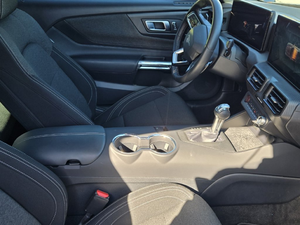 Used 2026 Ford Mustang GT w/ Bronze Appearance Package RWD image 11