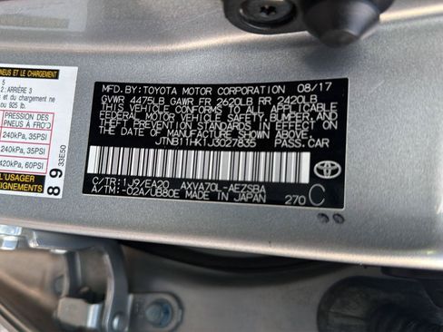 Used 2018 Toyota Camry SE w/ Convenience Package FWD image 39