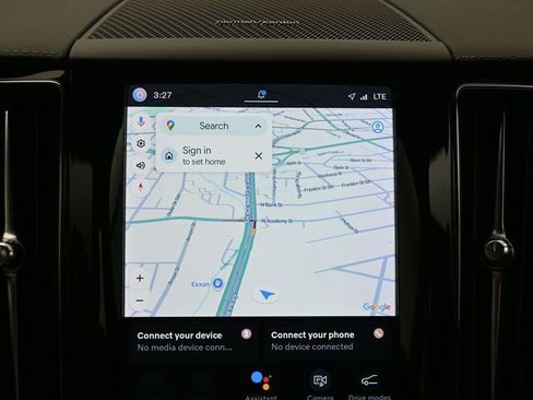 Used 2023 Volvo XC60 B5 Ultimate image 15