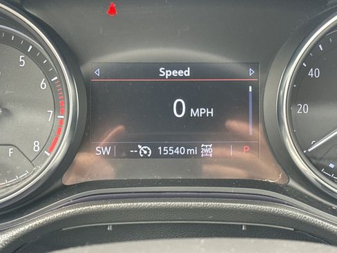Used 2023 Buick Encore GX Preferred w/ Cold Weather Comfort Package AWD/4WD image 21