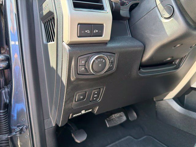 Used 2020 Ford F250 Lariat w/ Lariat Ultimate Package AWD/4WD image 25