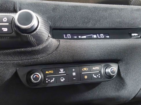 Certified 2023 Ferrari 812 Competizione image 27