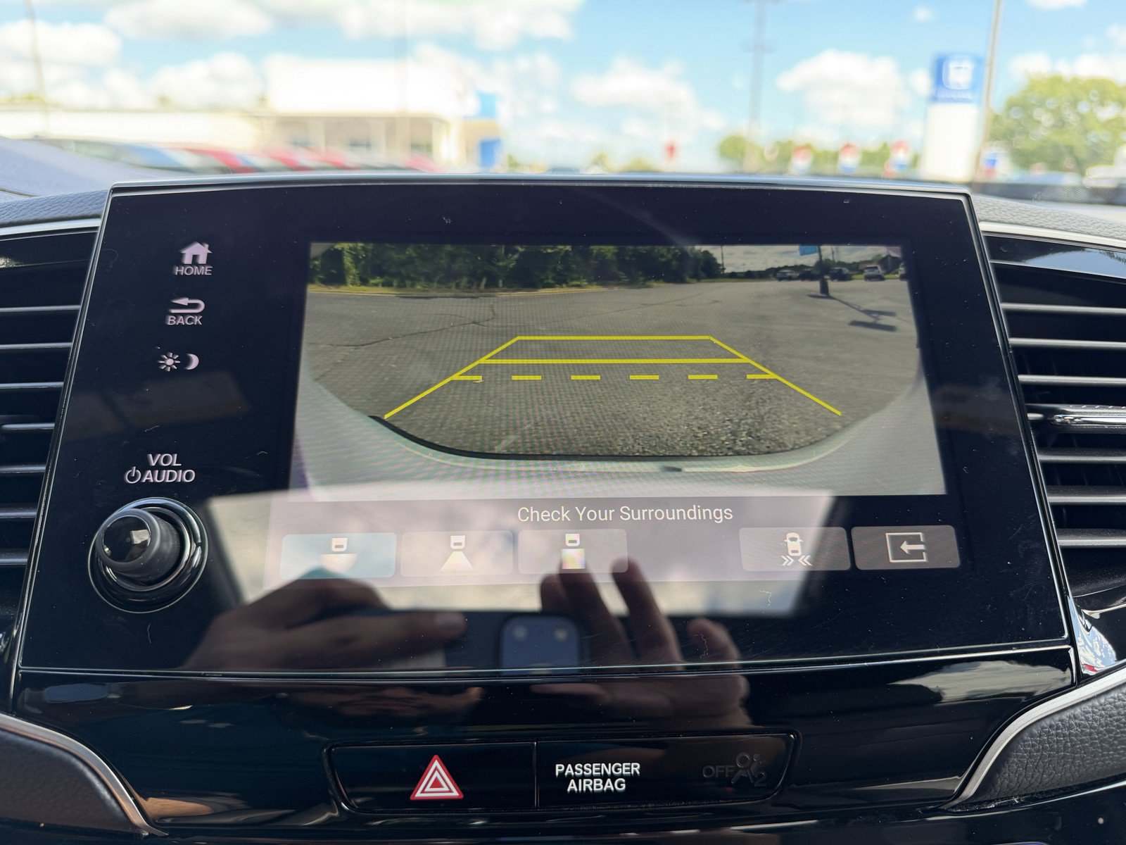 Used 2025 Honda Passport Black Edition image 23