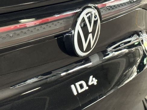 Used 2023 Volkswagen ID.4 Pro S RWD image 10