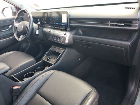 Used 2024 Hyundai Kona Limited image 21