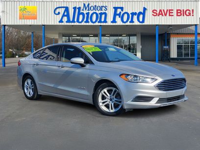 Used 2018 Ford Fusion SE