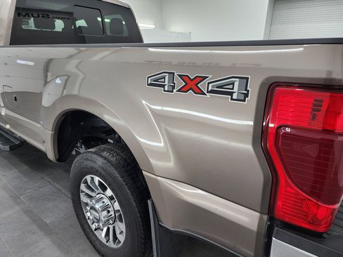 Used 2022 Ford F350 Lariat image 32