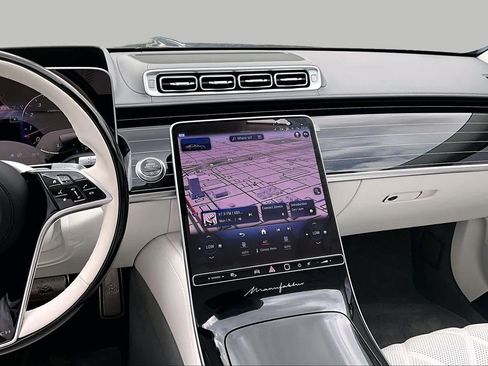 Used 2024 Mercedes-Benz Maybach S 680 4MATIC image 6
