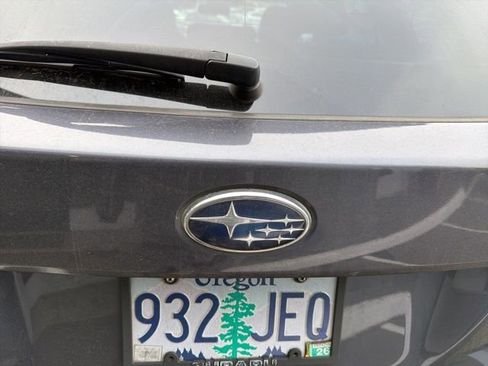 Used 2016 Subaru Outback 2.5i Limited image 12