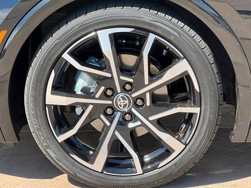 New 2026 Toyota Prius Plug-In Hybrid image 33