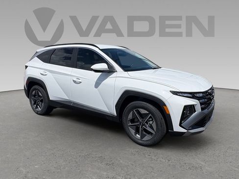 New 2026 Hyundai Tucson SEL image 1