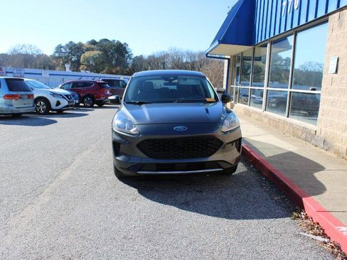 Used 2020 Ford Escape S image 2