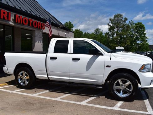 Used 2016 RAM 1500 Express image 6