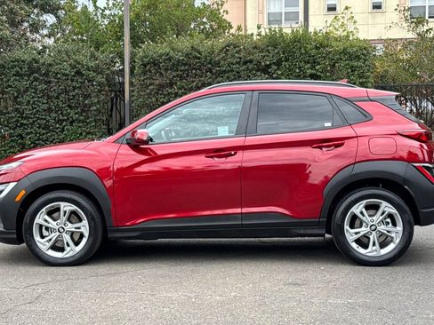 Used 2023 Hyundai Kona SEL AWD/4WD image 6