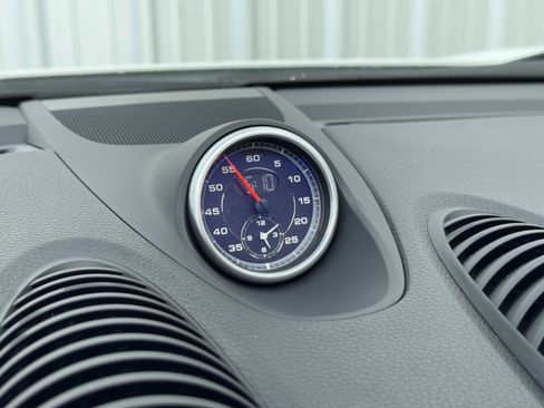 Used 2024 Porsche 718 Boxster image 23