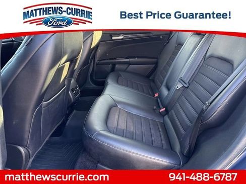 Certified 2018 Ford Fusion SE w/ Equipment Group 601A image 11