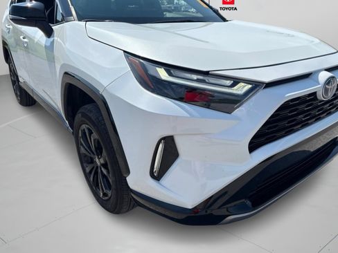 Used 2023 Toyota RAV4 XSE AWD/4WD image 30