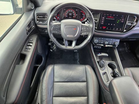 Used 2023 Dodge Durango GT image 12