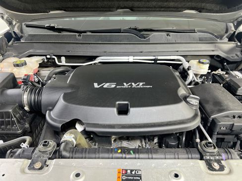 Used 2017 Chevrolet Colorado LT AWD/4WD image 27