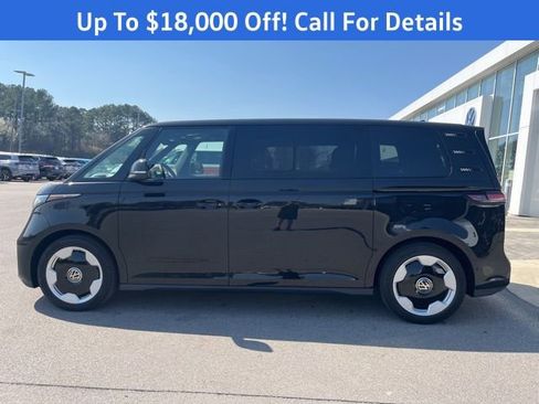 New 2025 Volkswagen ID. Buzz Pro S image 3