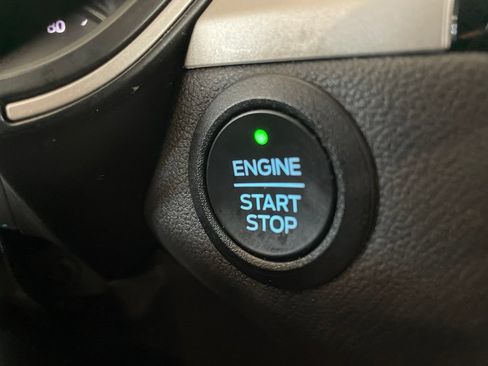 Used 2022 Ford Escape SE w/ SE Sport Appearance Package AWD/4WD image 18
