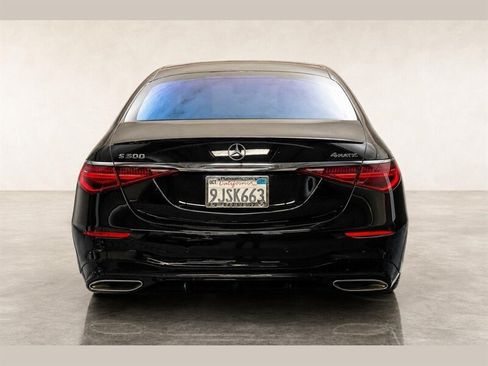 Used 2022 Mercedes-Benz S 500 4MATIC w/ AMG Line Package image 6