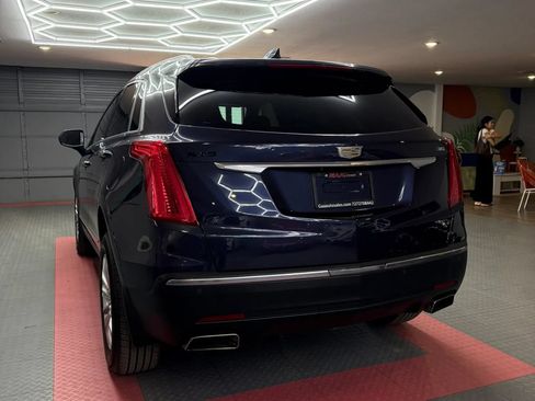 Used 2019 Cadillac XT5 FWD image 4