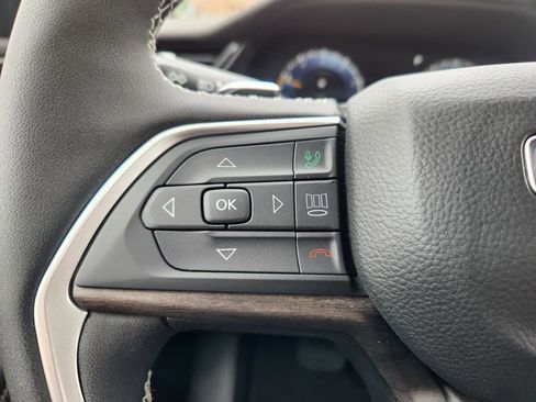 New 2026 Jeep Grand Cherokee Altitude AWD/4WD image 13