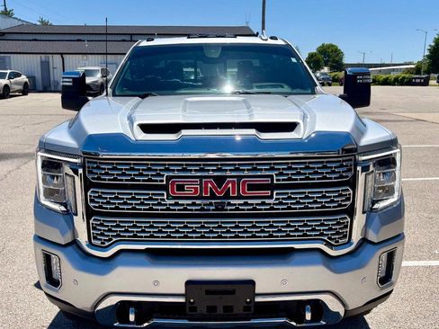 Used 2022 GMC Sierra 2500 Denali w/ Denali Ultimate Package AWD/4WD image 9