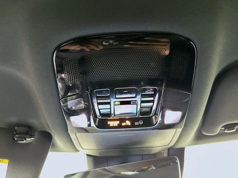Used 2023 Lexus RX 350 w/ Accessory Package (2T) AWD/4WD image 18