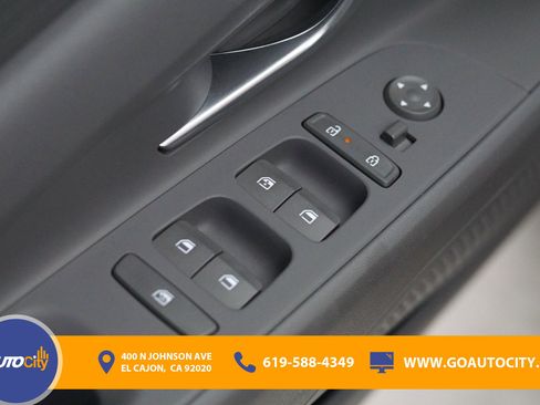 Used 2024 Hyundai Elantra SEL FWD image 17