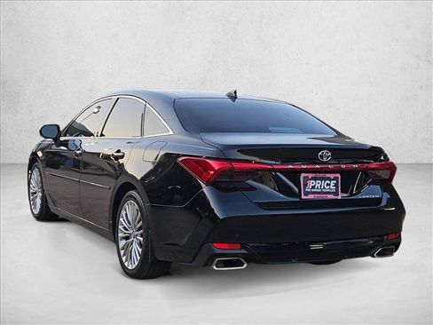 Used 2019 Toyota Avalon Limited w/ Advanced Safety Package FWD image 7