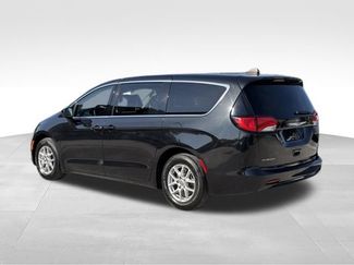 Used 2023 Chrysler Voyager LX FWD video 3