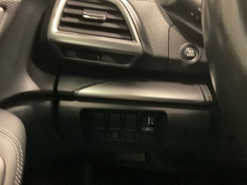 Used 2020 Subaru Forester Premium AWD/4WD image 15