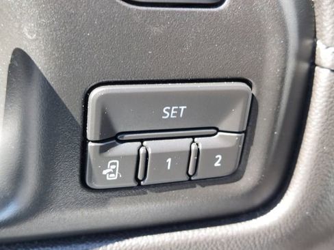 Used 2020 Chevrolet Silverado 1500 LTZ w/ LTZ Premium Package image 20