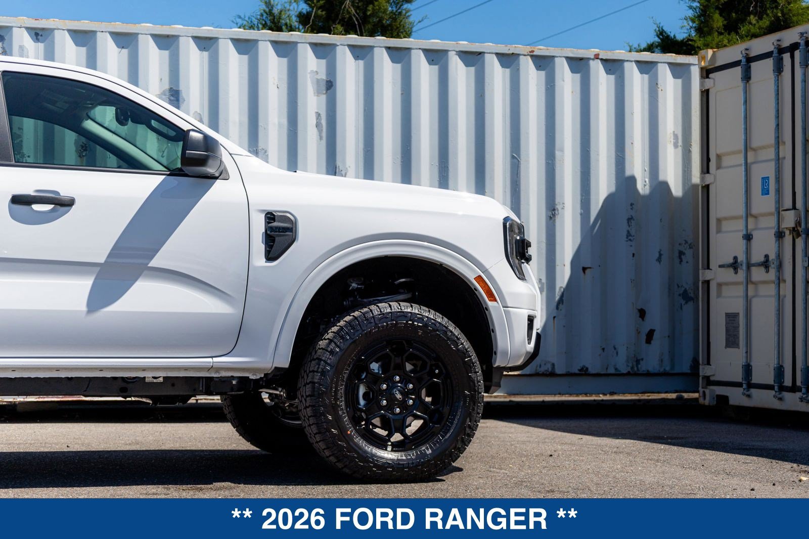 New 2026 Ford Ranger XLT w/ Black Appearance Package RWD image 27