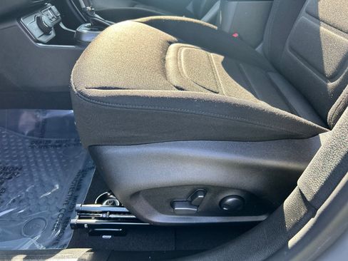 Used 2022 Jeep Renegade Latitude w/ Convenience Group image 13