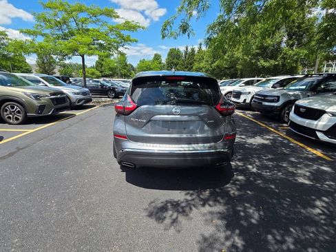Used 2020 Nissan Murano S w/ Technology Package AWD/4WD image 4