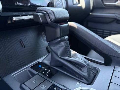 Certified 2025 Toyota Tacoma TRD Sport AWD/4WD image 19