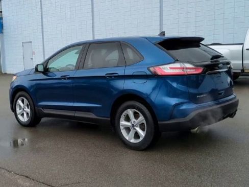 Used 2020 Ford Edge SE image 6
