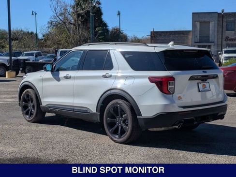 New 2024 Ford Explorer ST-Line w/ Class IV Trailer Tow Package image 8