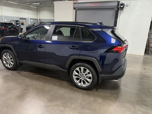 New 2025 Toyota RAV4 XLE Premium image 5