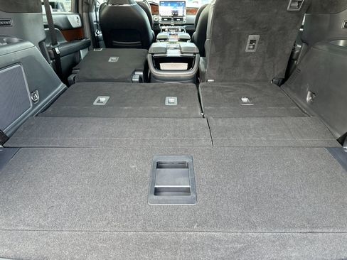 Certified 2023 Lincoln Navigator Black Label image 16