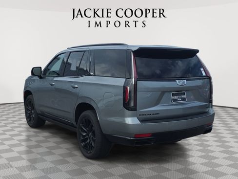 Used 2023 Cadillac Escalade Sport w/ LPO, ONYX Package AWD/4WD image 7