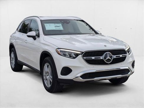 New 2026 Mercedes-Benz GLC 300 4MATIC image 7