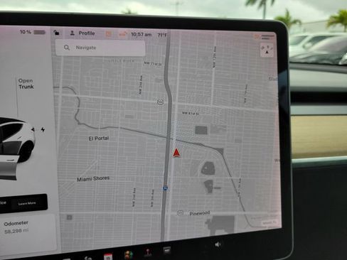 Used 2020 Tesla Model Y Long Range image 24