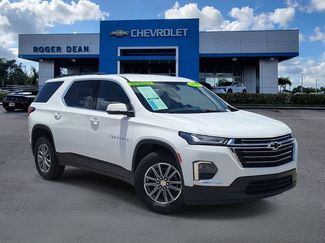 Used 2023 Chevrolet Traverse LT FWD video 1
