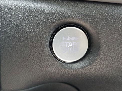 New 2026 Kia Sorento S w/ S Panoramic Sunroof Package FWD image 31
